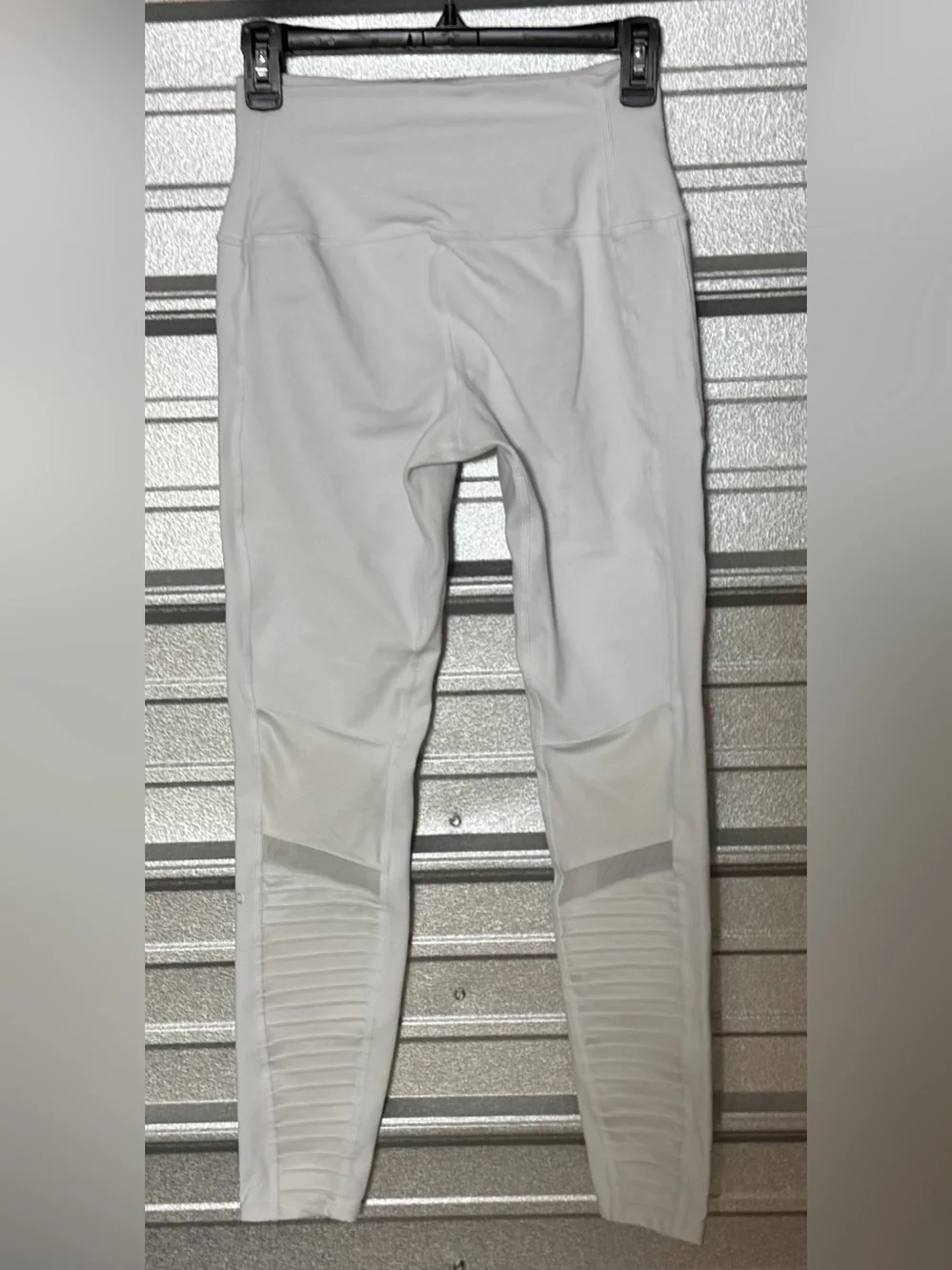 ALO white motto leggings S